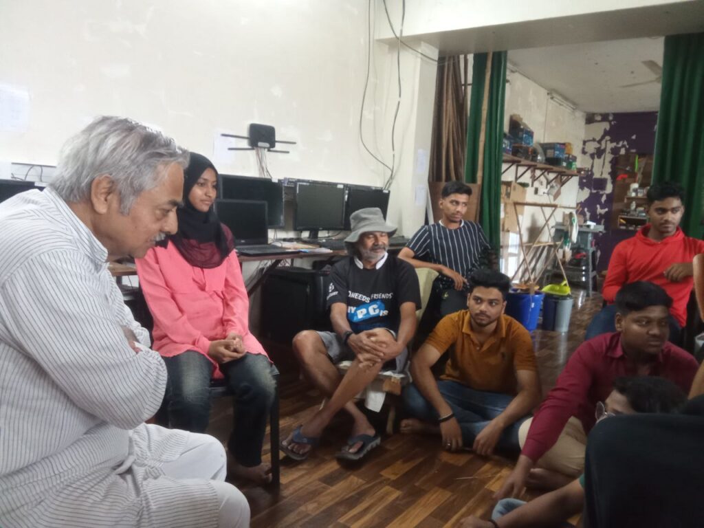 photo 6064150160600055254 y